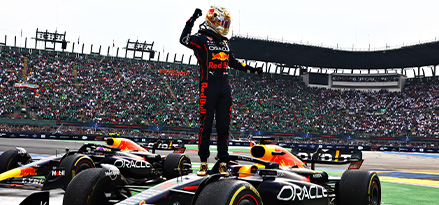 Max Verstappen wins with Oracle Red Bull Racing